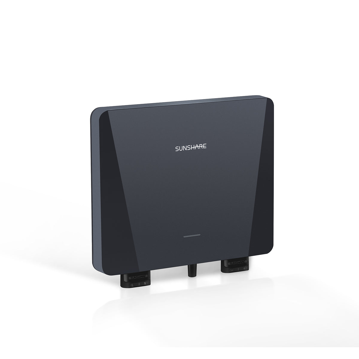 Sunshare Mikrowechselrichter 800 W, Dreiviertelansicht mit AC- und DC-Anschlüssen